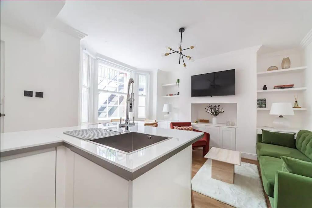 Apartment Chic Chelsea Steps From Kings Road
